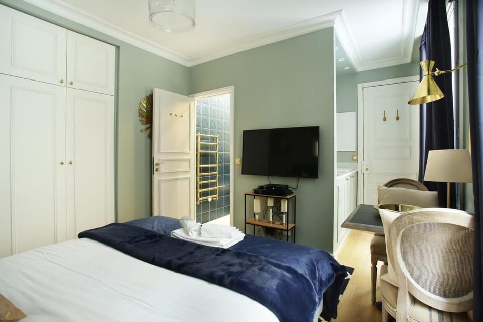 Studio Opéra by Studio prestige Apartment in Paris