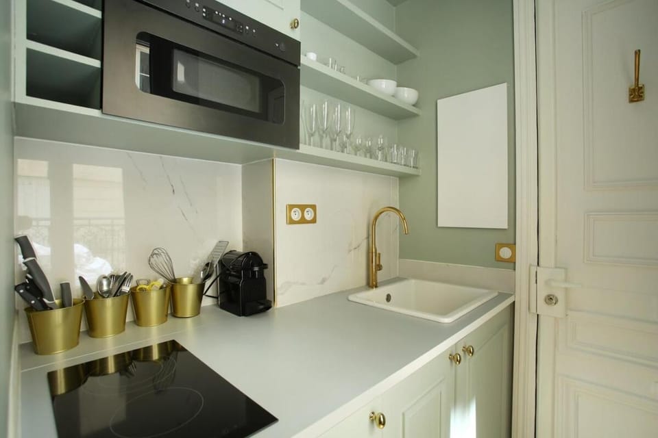 Studio Opéra by Studio prestige Apartment in Paris