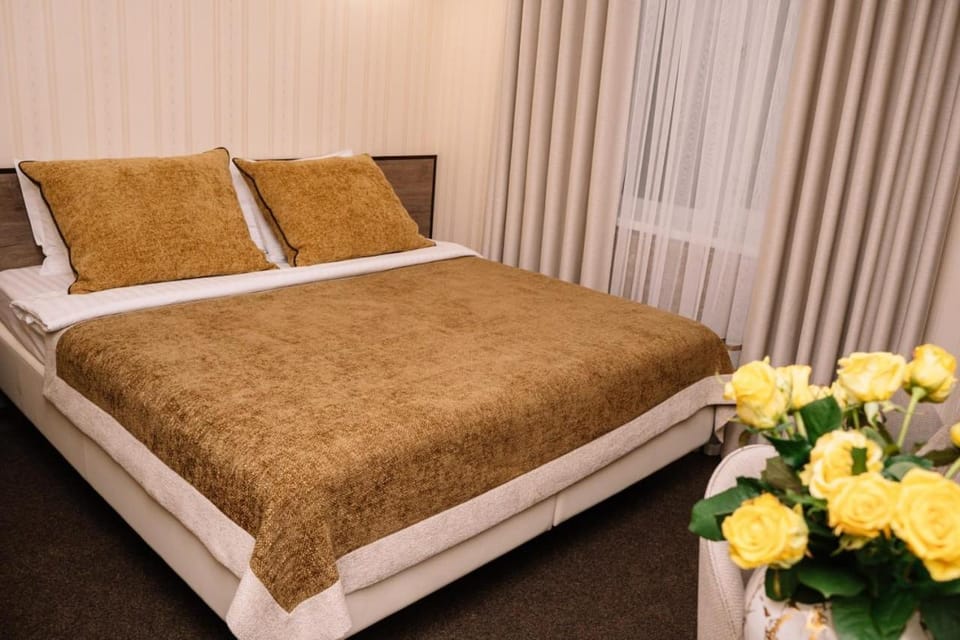 Шляпа Hotel in Dnipro