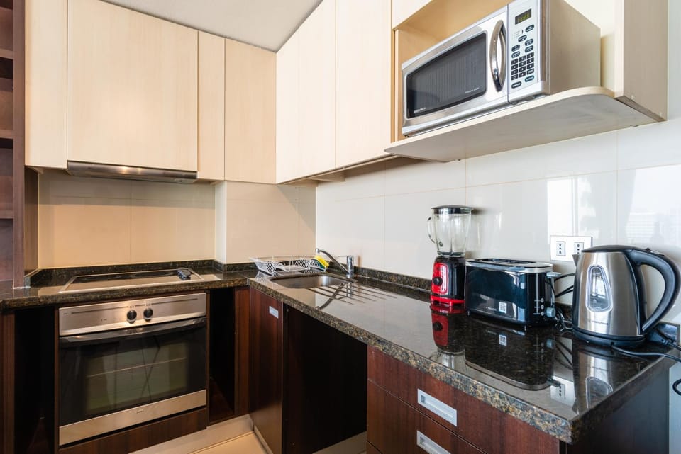 Kennedy Gold Apartment in Las Condes