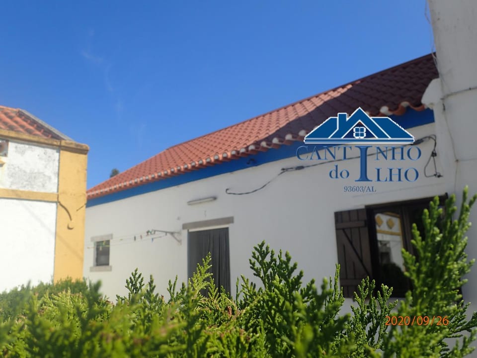 Patio, Facade/entrance
