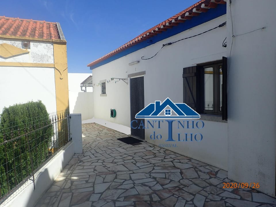 Patio, Facade/entrance