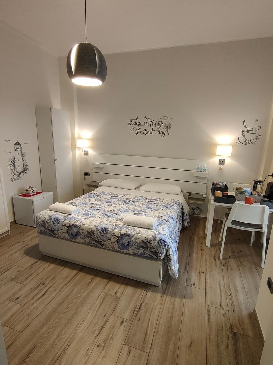 Blue Rose Private Room Bed and Breakfast in Salerno
