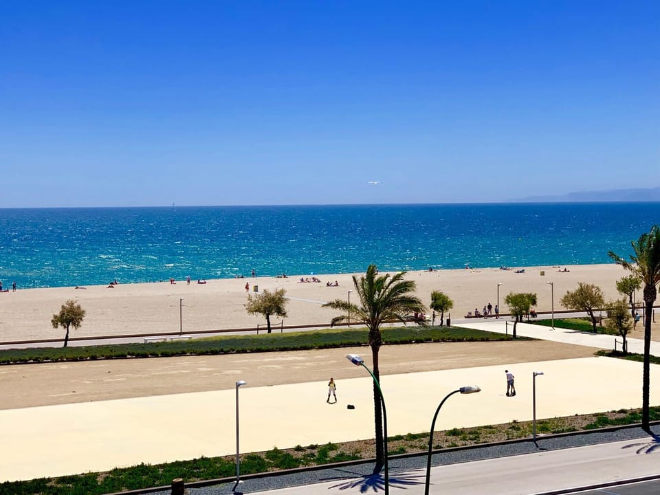 View (from property/room), Mountain view, Sea view