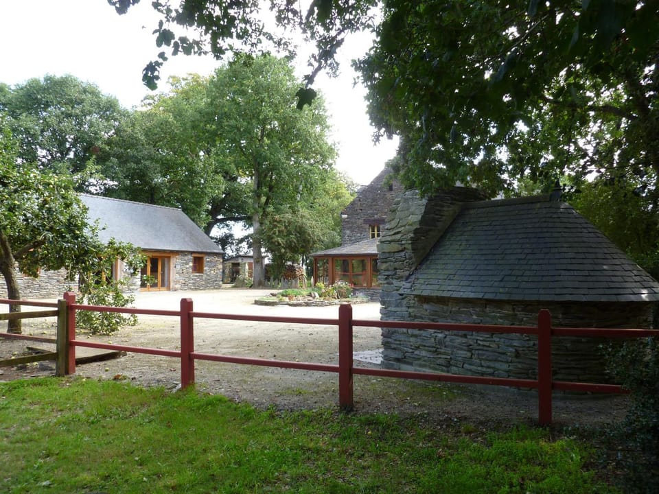 Patio, Facade/entrance, BBQ facilities