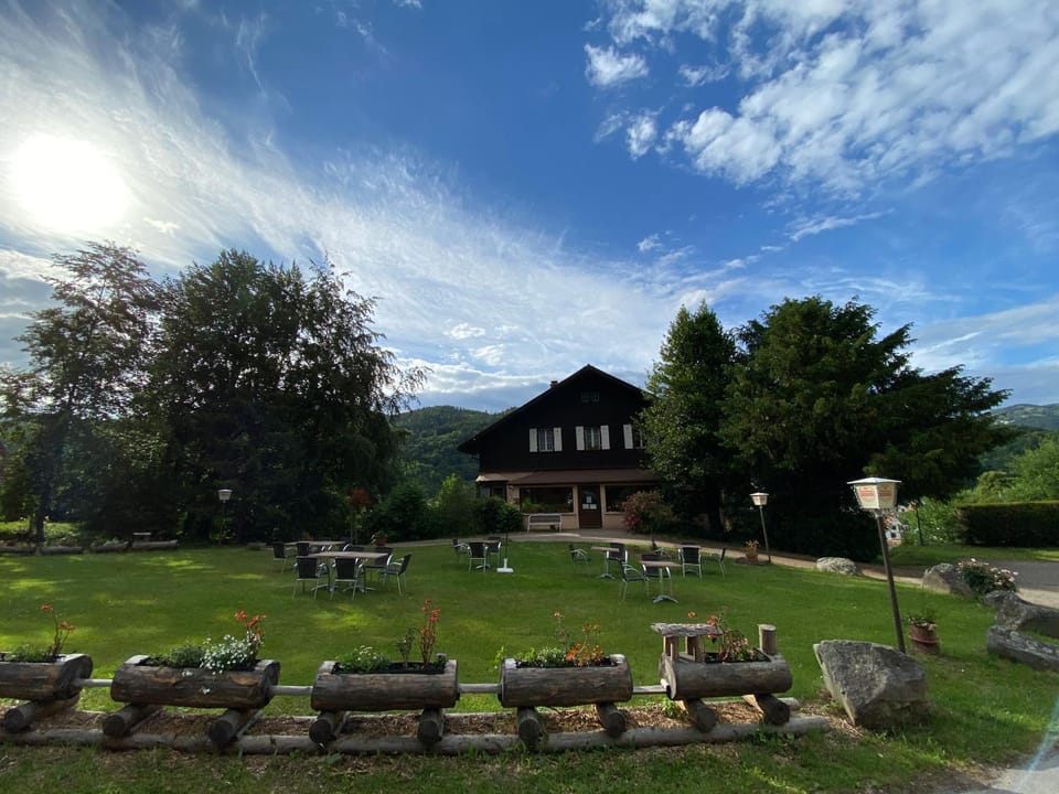 Property building, Garden, Balcony/Terrace