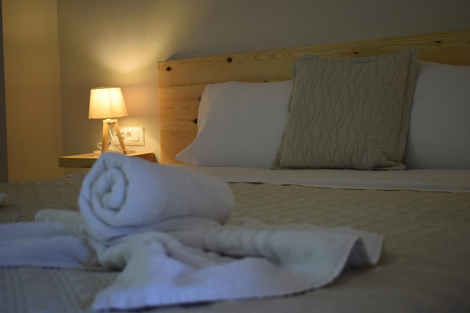 Red Rose Garden Apartment in Zakynthos, Greece