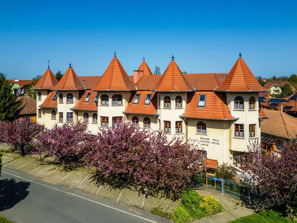 Property building, Spring, Day