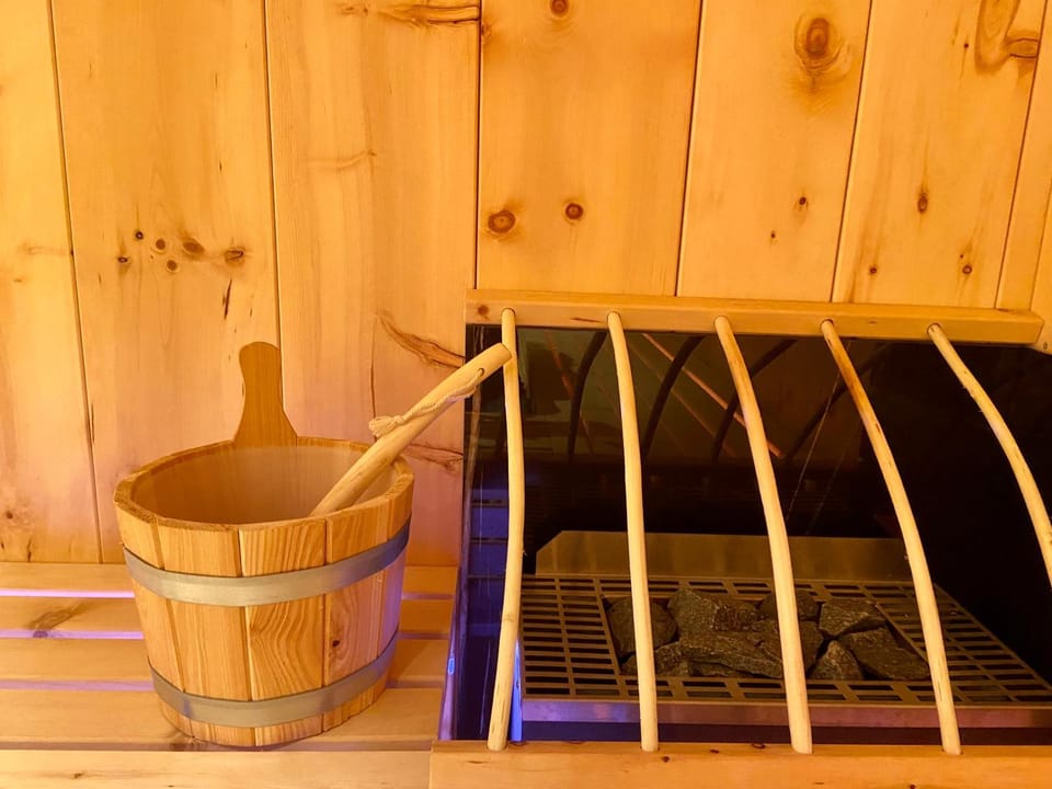 Sauna, Spa and wellness centre/facilities