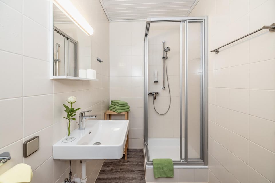 Bathroom, Photo of the whole room