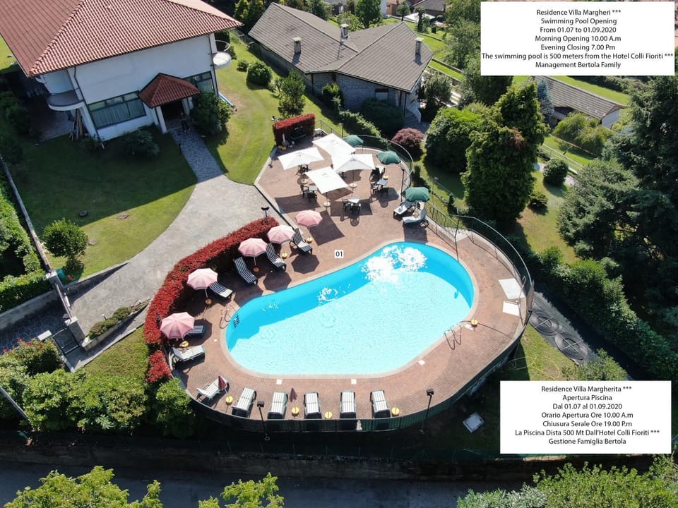 HOTEL COLLI FIORITI Hotel in Lombardy