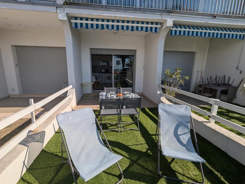 Patio, View (from property/room), Balcony/Terrace