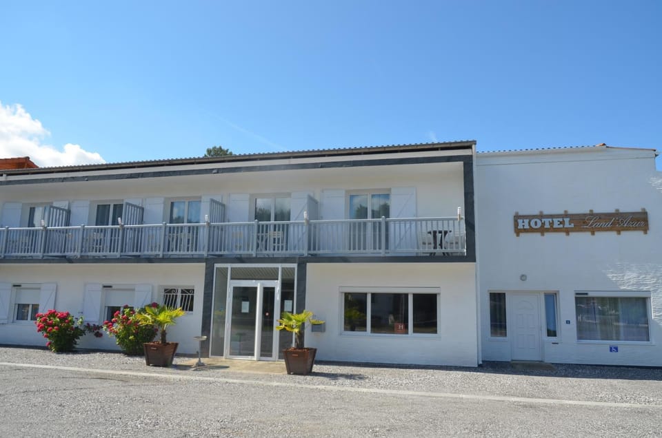 Hôtel Land'Azur Hotel in Mimizan