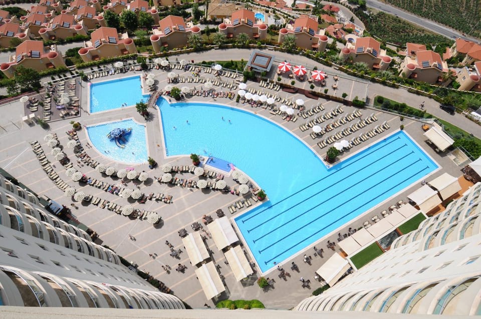 Gold City 1+1 Villa in Free Aquapark Villa in Antalya Province