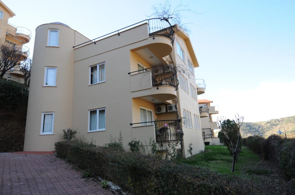 Gold City 1+1 Villa in Free Aquapark Villa in Antalya Province