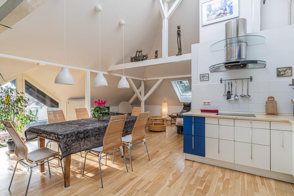 Kitchen or kitchenette, Living room, Dining area
