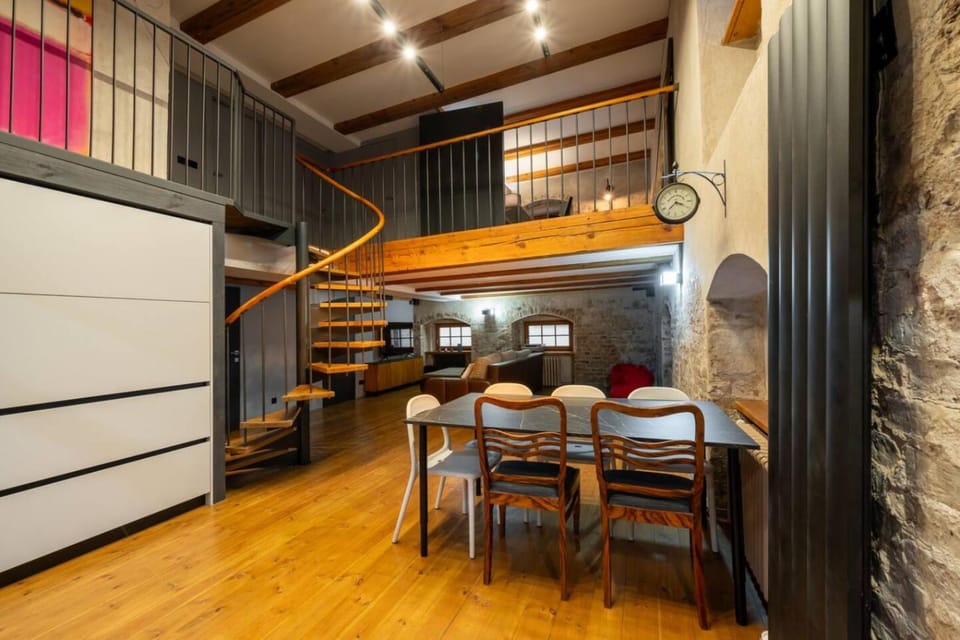 Old town Loft duplex, 24h7d self check in Loft Apartment in Riga