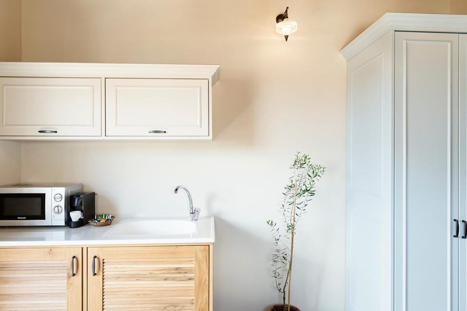 Coffee/tea facilities, Kitchen or kitchenette