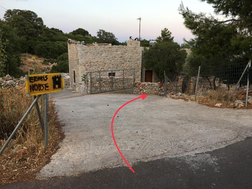 Find your peace in a traditional country house!! Apartment in Peloponnese Region