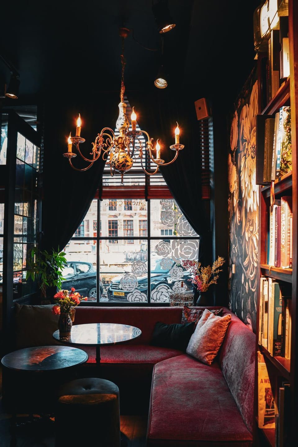 Lounge or bar