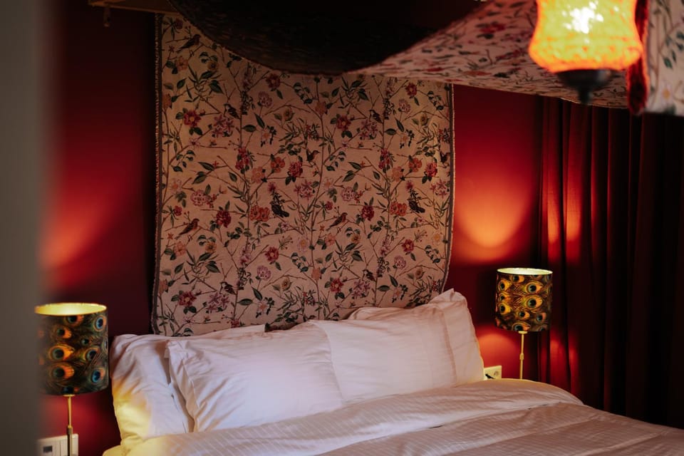 Bed, Decorative detail