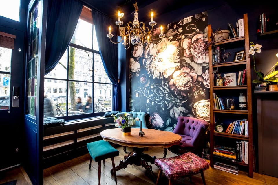 Lounge or bar