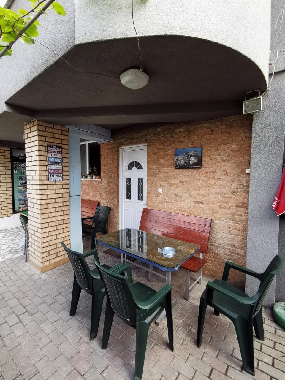 Patio, Garden, Dining area