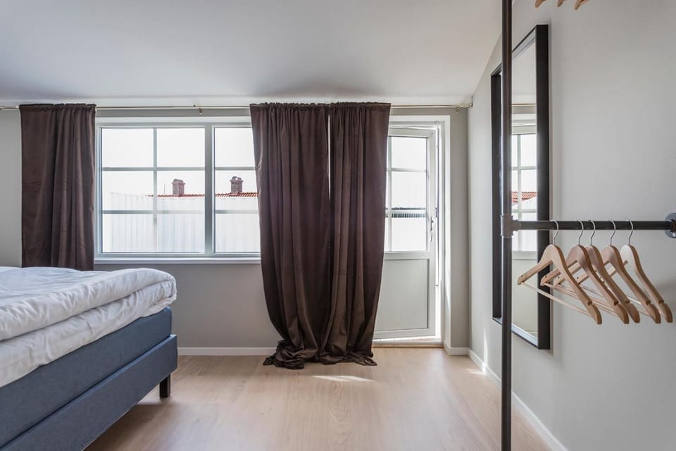 Bed, Photo of the whole room, Bedroom, wardrobe