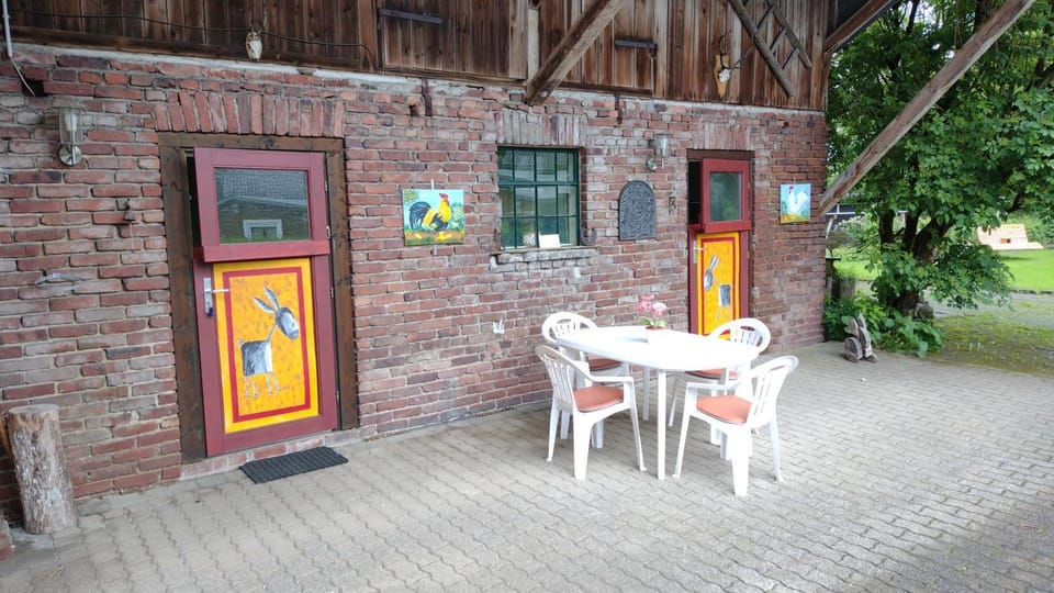 Property building, Balcony/Terrace