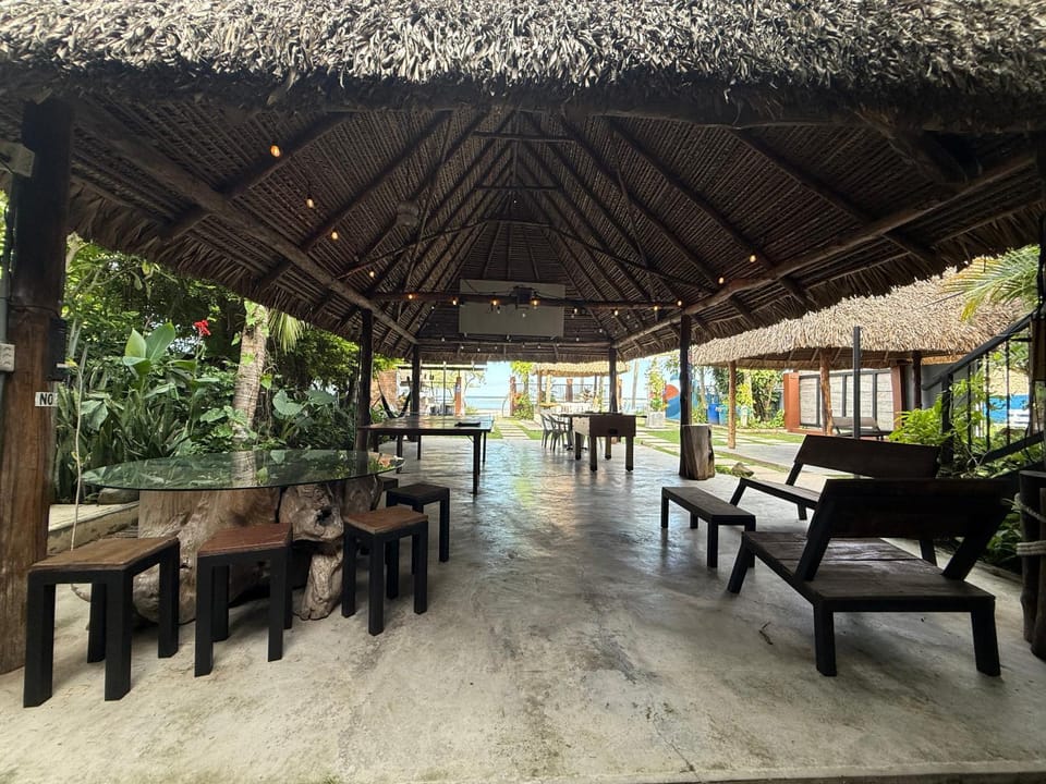 San Carlos Surf Resort & Eco Lodge Bed and Breakfast in Panama