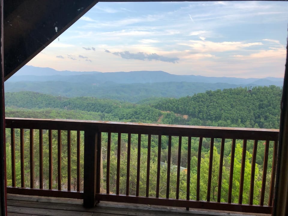 Nearby landmark, Natural landscape, View (from property/room), Mountain view