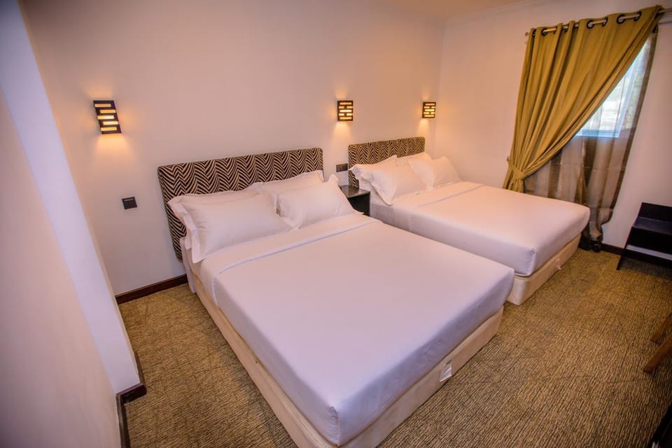 Huddle Hotel in Nuwara Eliya