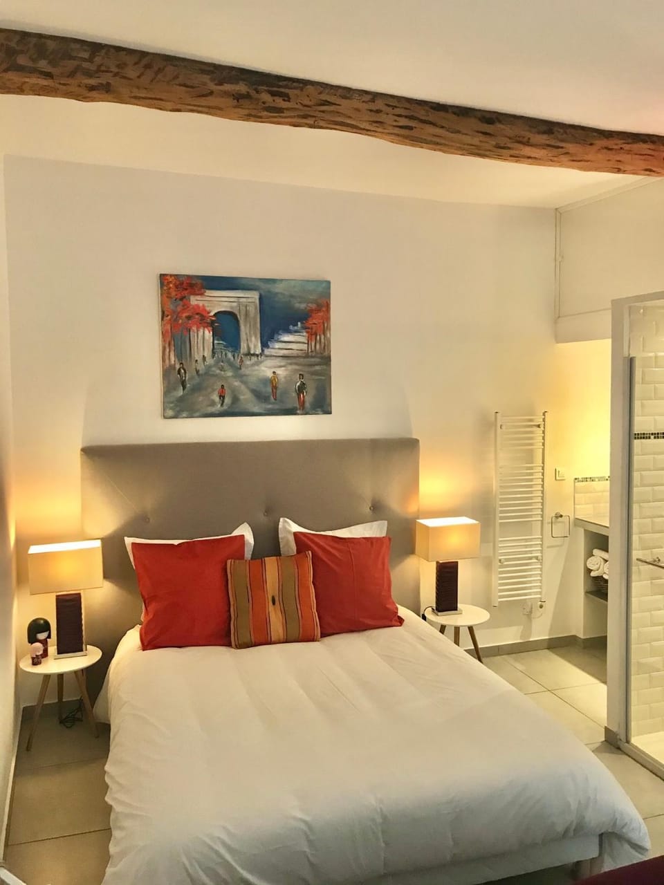Bed, Photo of the whole room