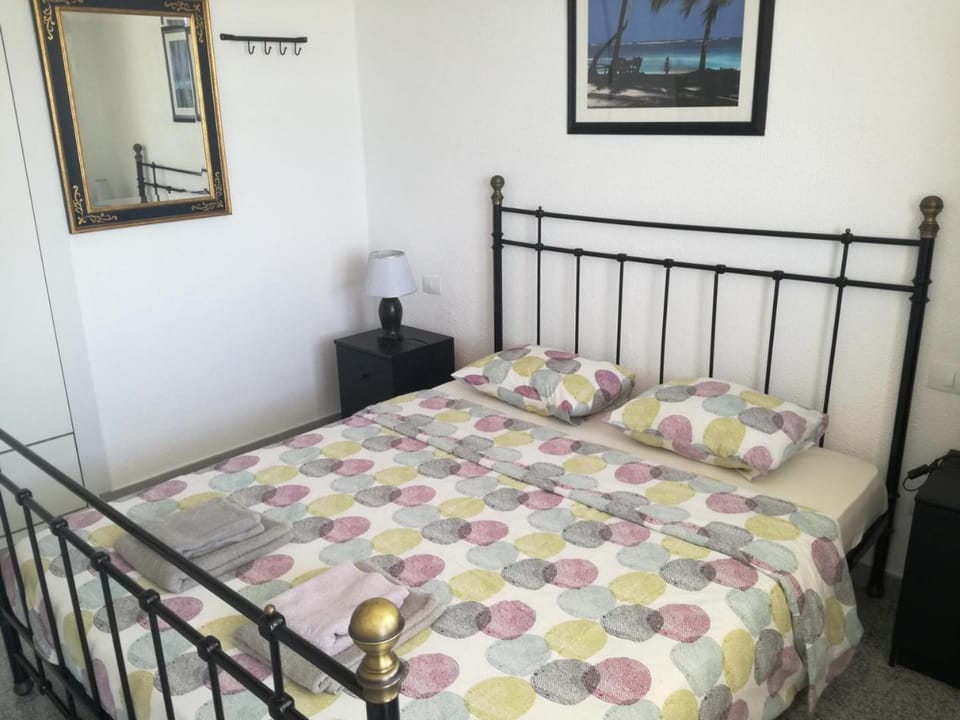 Two bedroom apartment 2 min from beach Apartment in Puerto Rico de Gran Canaria