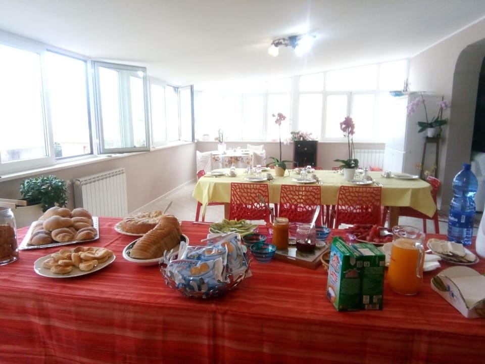 Italian breakfast