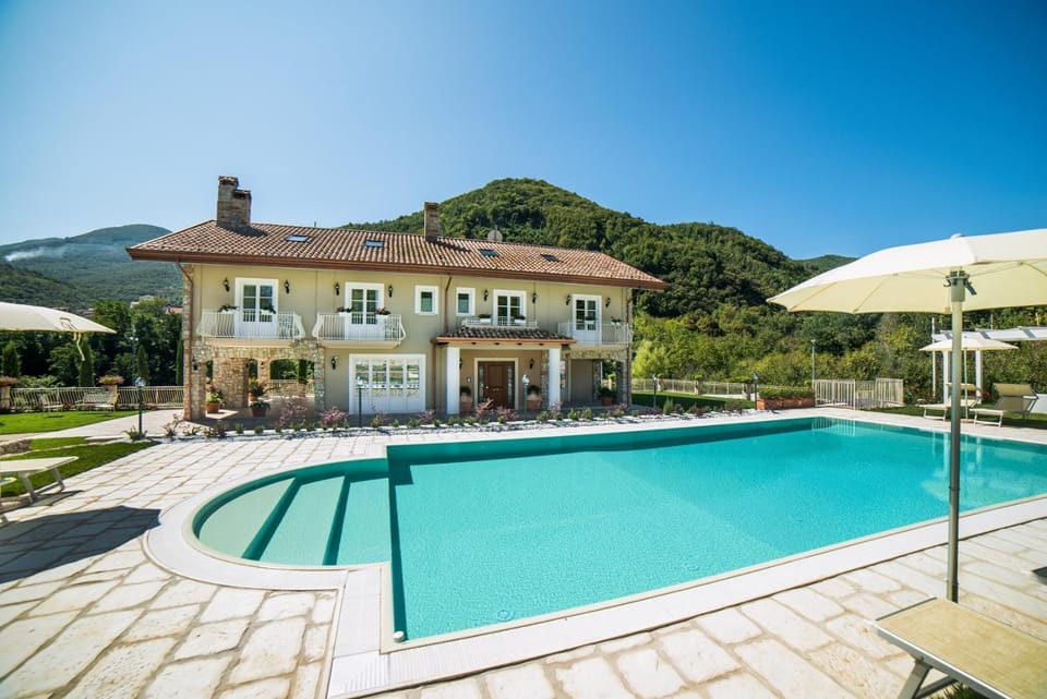 Swimming pool, Swimming pool