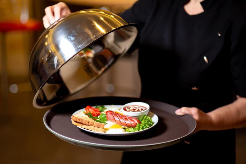 Lounge or bar, Breakfast