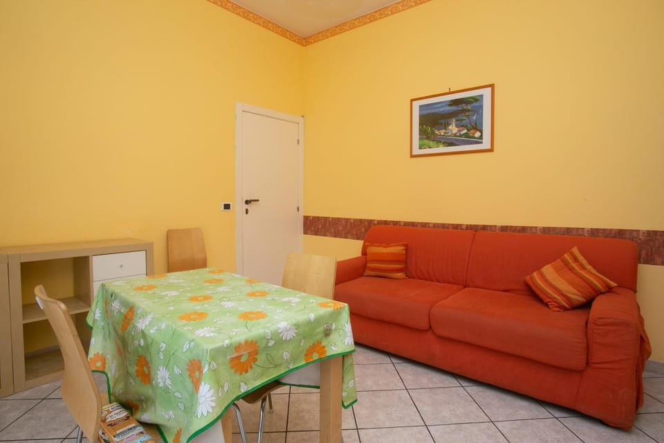 M116 - Marcelli, bilocale in centro e fronte mare Apartment in Marcelli
