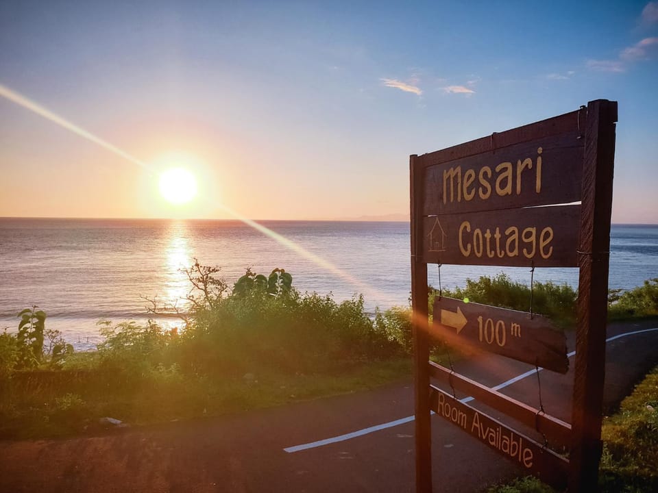 Property logo or sign, Sunrise