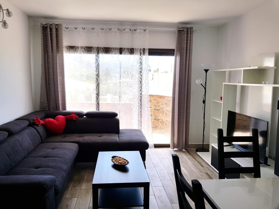 Luxury 2 bedroom APT 50 m from beach Apartment in Puerto Rico de Gran Canaria