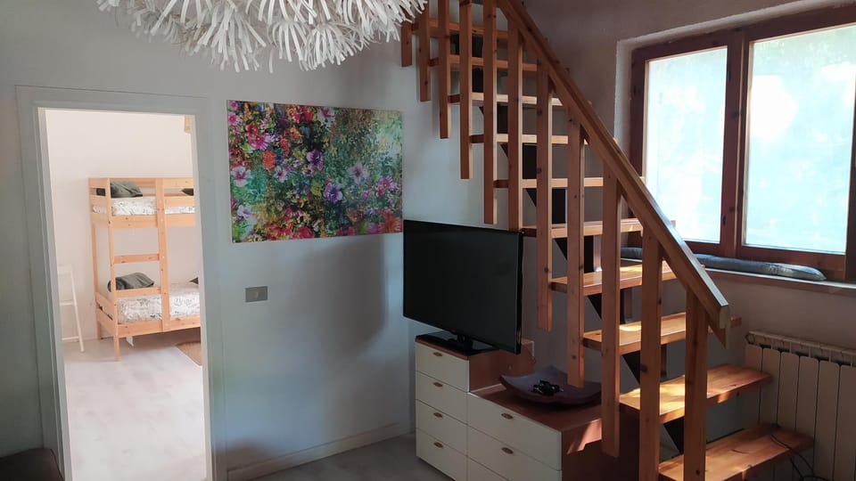 Communal lounge/ TV room, TV and multimedia, Evening entertainment