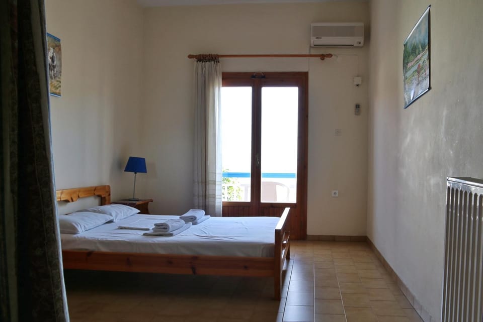 Seaview Studio Helen No 15 Apartment in Argolis, Greece