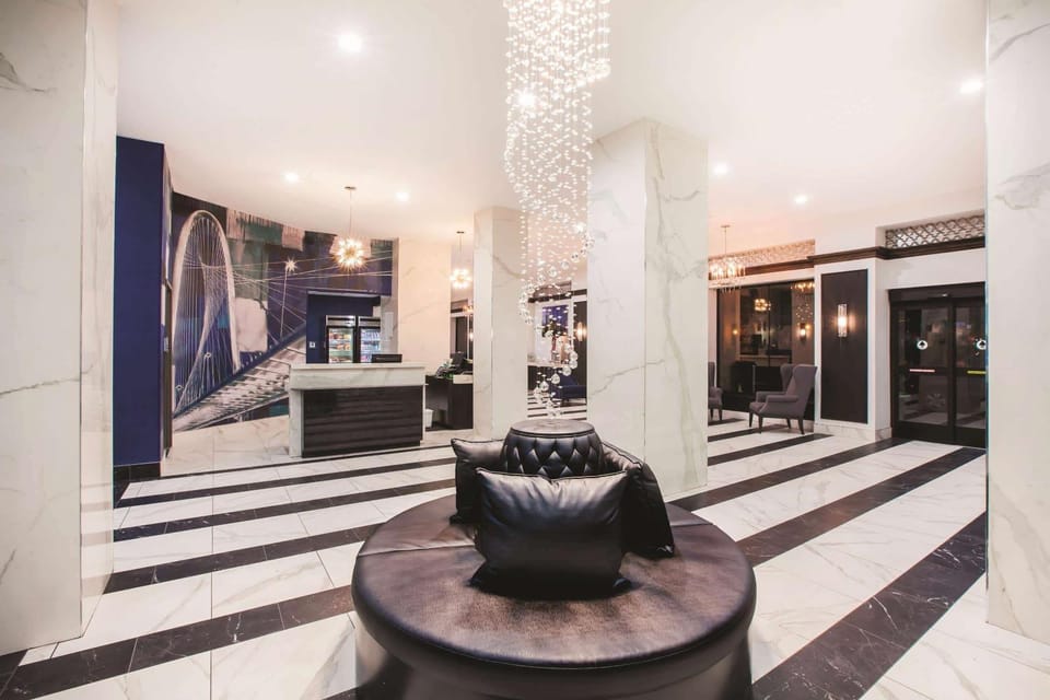 Lobby or reception, On site