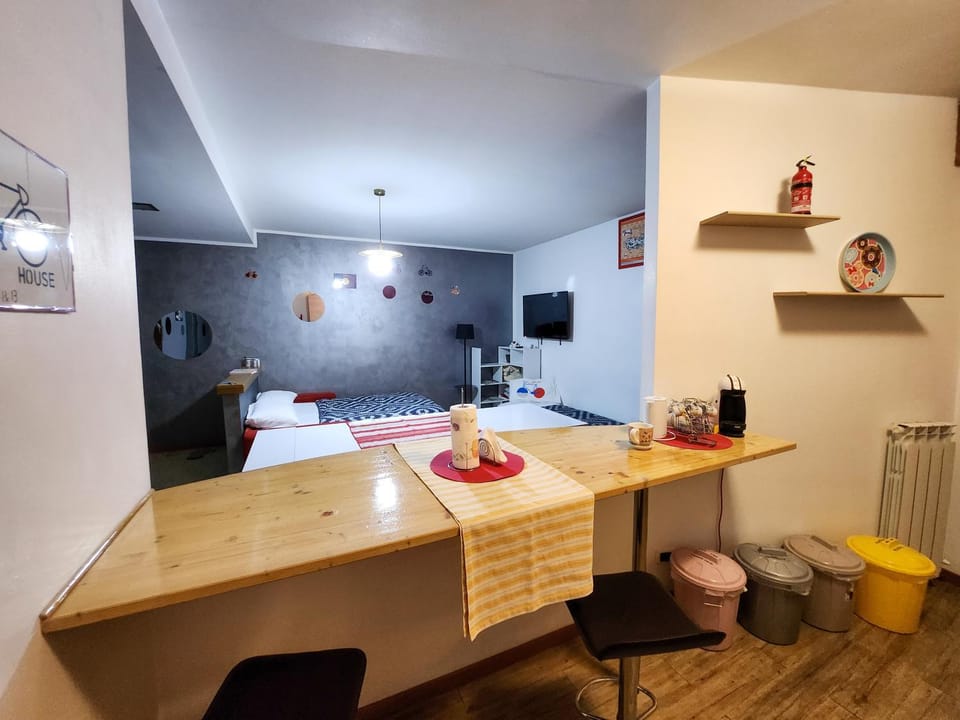 BIKE HOUSE "evo" Apartment in Lombardy