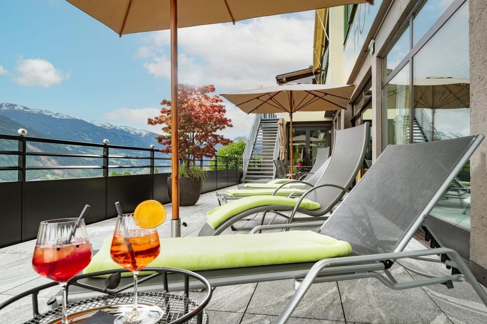Day, Summer, View (from property/room), Balcony/Terrace