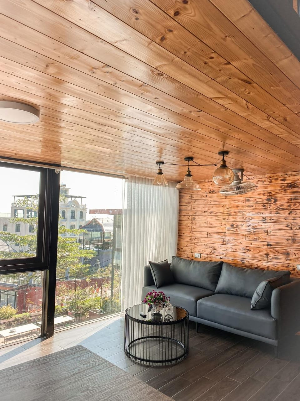 Bách Xanh House - Cloud Bungalow Apartment in Vietnam