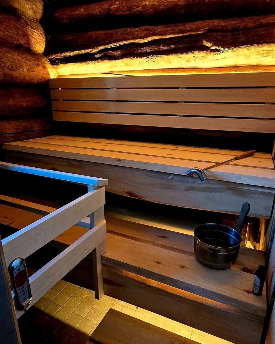 Villa Amo by the lake Villa in Lapland