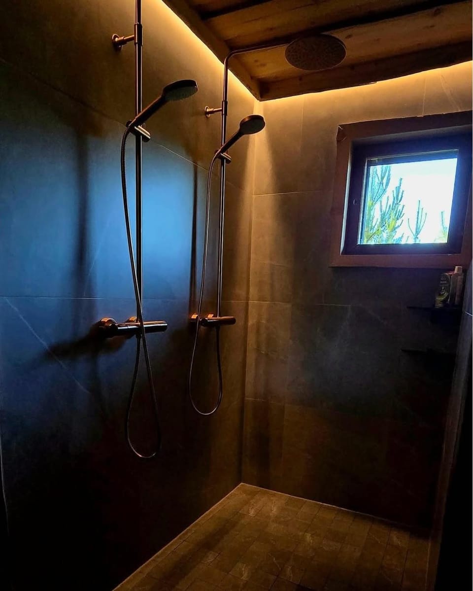 Villa Amo by the lake Villa in Lapland