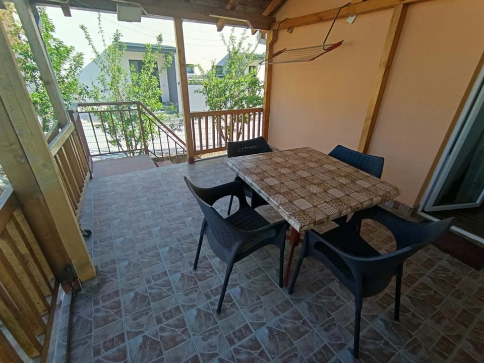 Balcony/Terrace, Balcony/Terrace