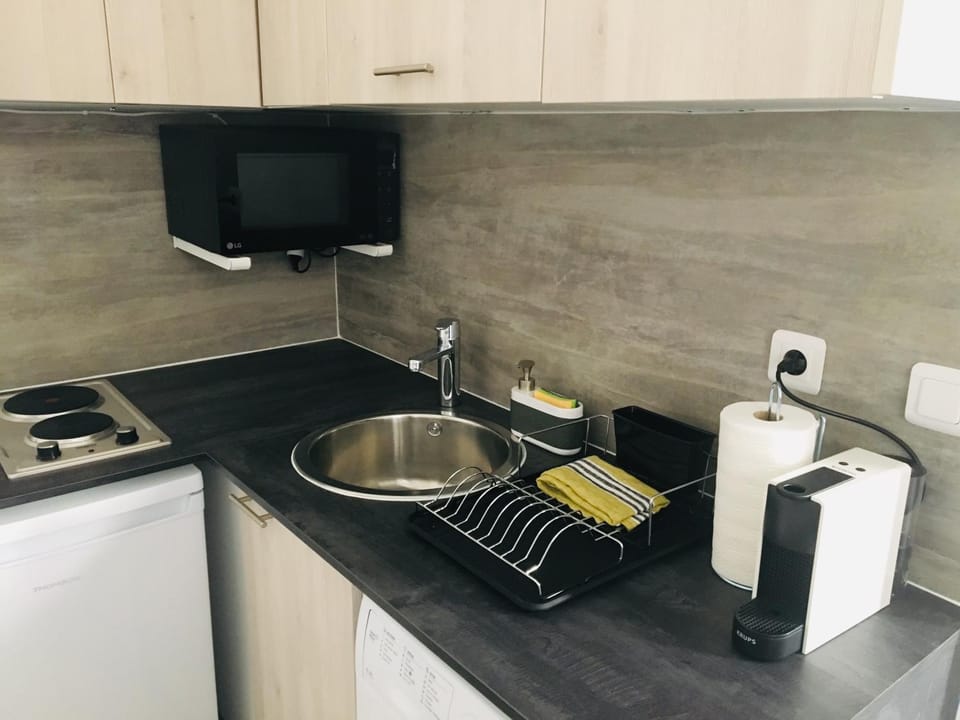 Coffee/tea facilities, Kitchen or kitchenette